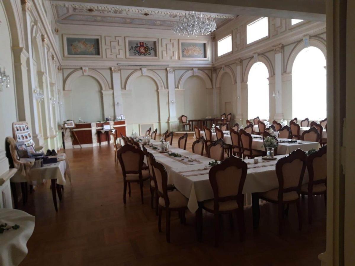 Terezín Hotel Memorial מראה חיצוני תמונה